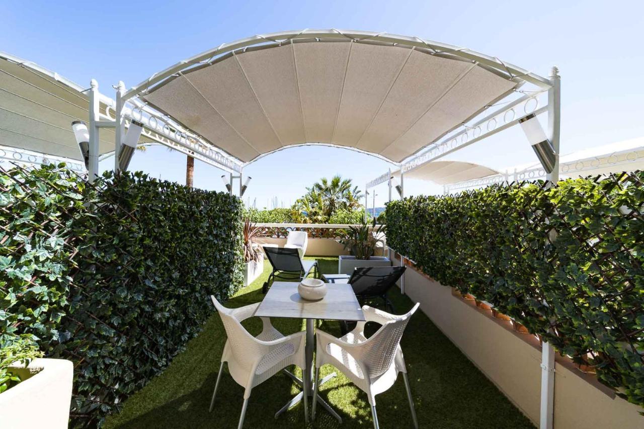 לה לבאנדו Hotel Le Rabelais מראה חיצוני תמונה